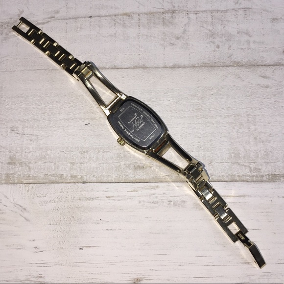 Armitron // Mother of Pearl Watch - Picture 4 of 7